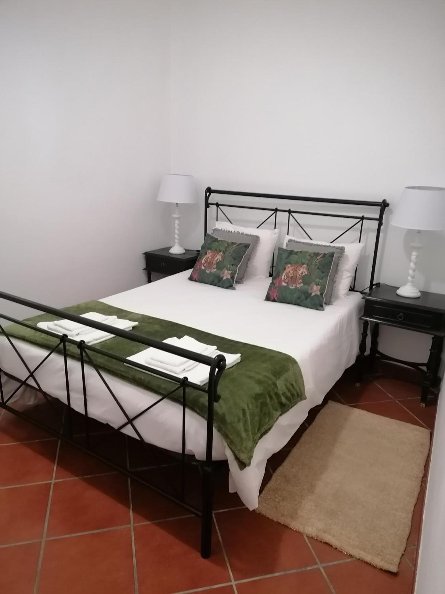 A Casa Da Carolina Villa Mertola Bagian luar foto